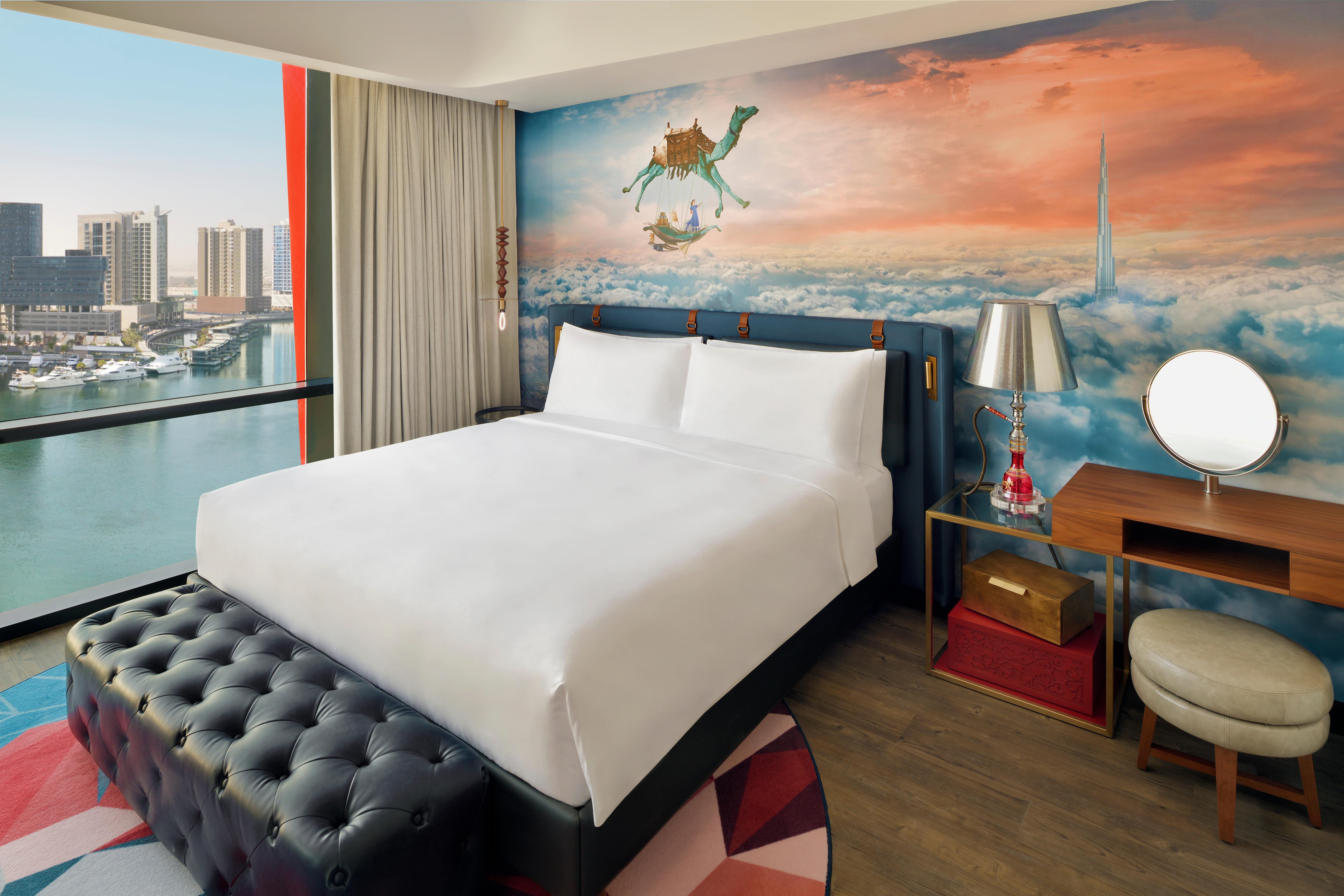 Hotel Indigo Dubai Downtown By Ihg Esterno foto A bedroom at the hotel