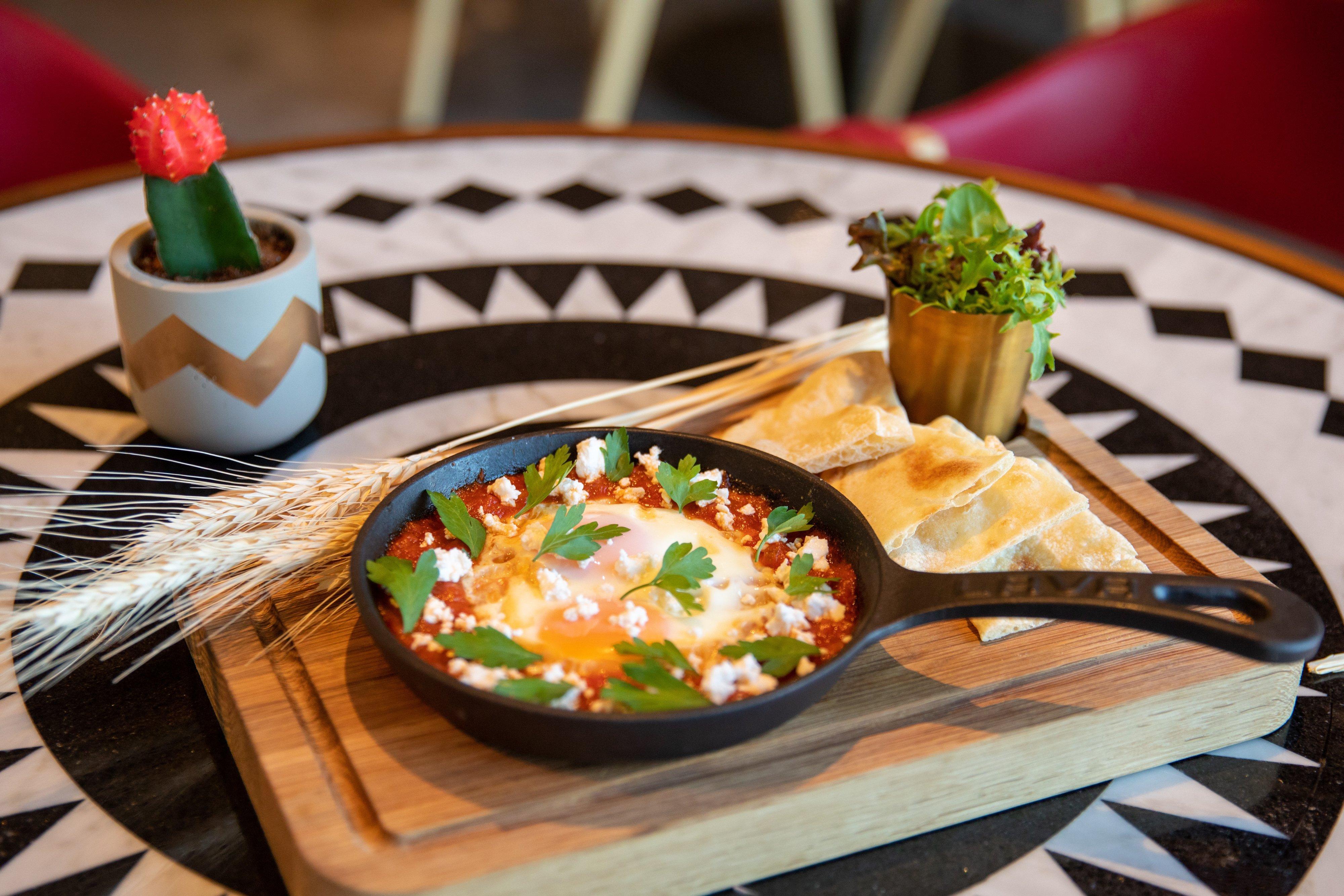 Hotel Indigo Dubai Downtown By Ihg Esterno foto Shakshuka
